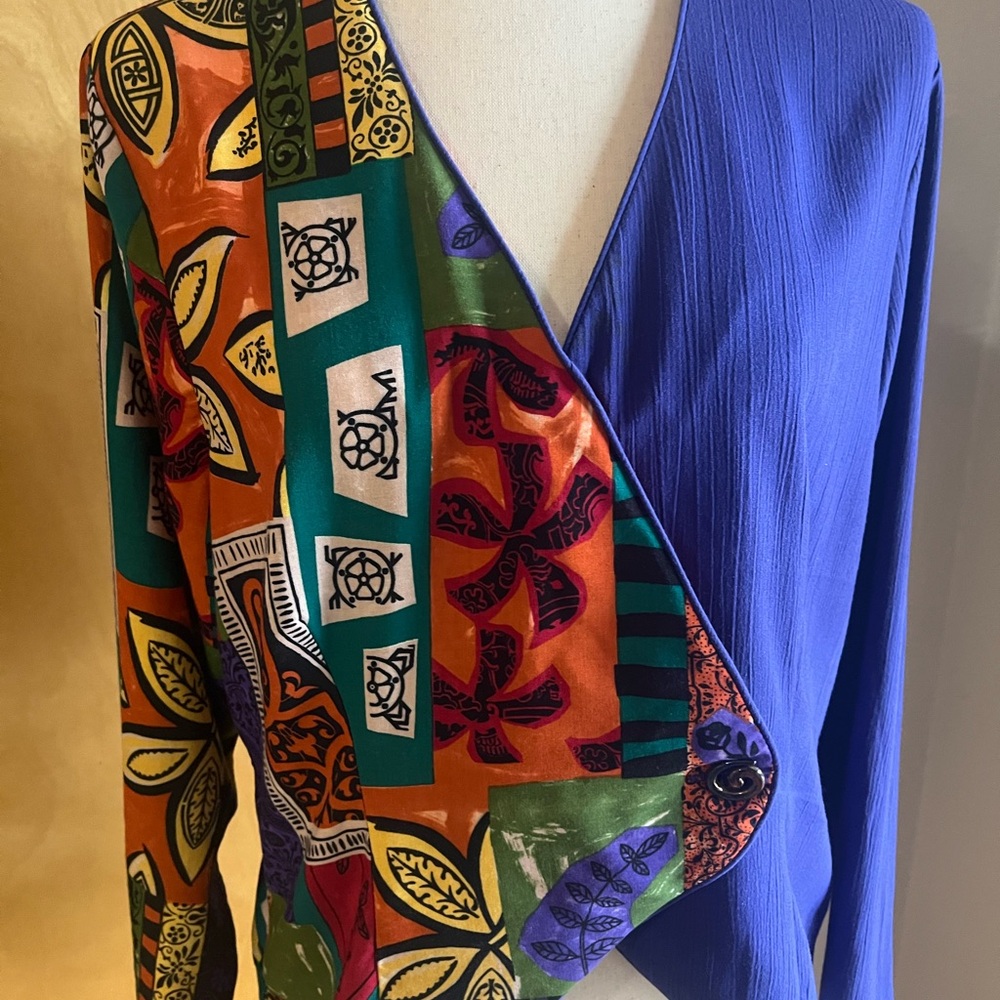 Vintage Colorful Pattern Blouse